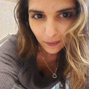 Meet your Posher, Nicole